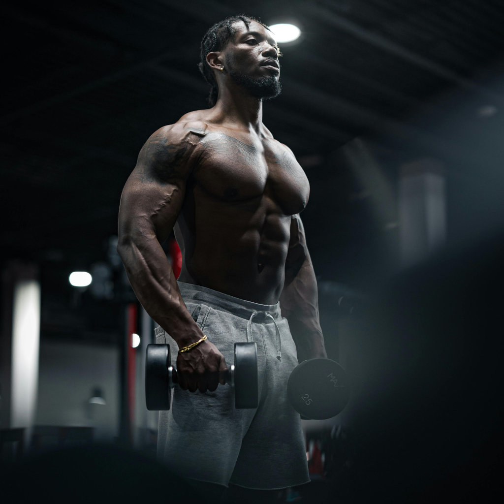 De complete gids voor trainen met dumbbells in je home gym