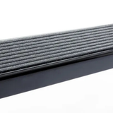 Dumbbell rek professioneel voor sportschool en home gym organisatie demping close up